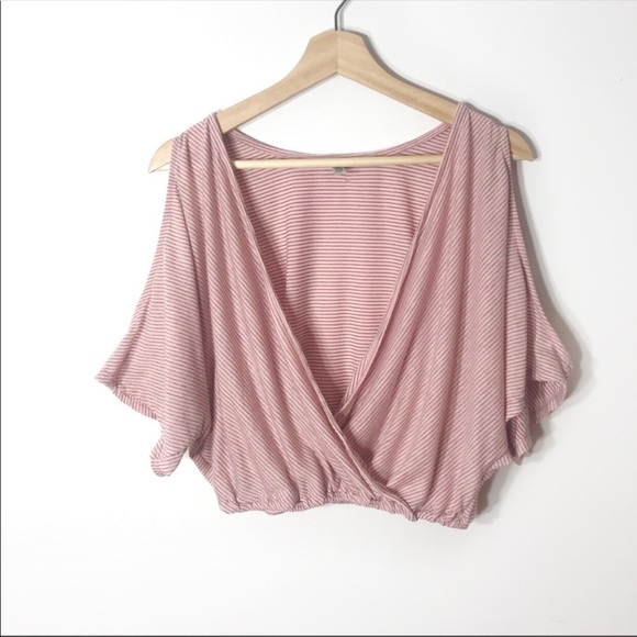 Anthropologie Tops - Ecote Anthropologie Crop Top